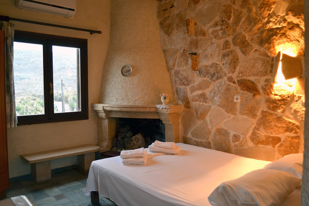 Athena Rooms ซาครอส ห้อง รูปภาพ